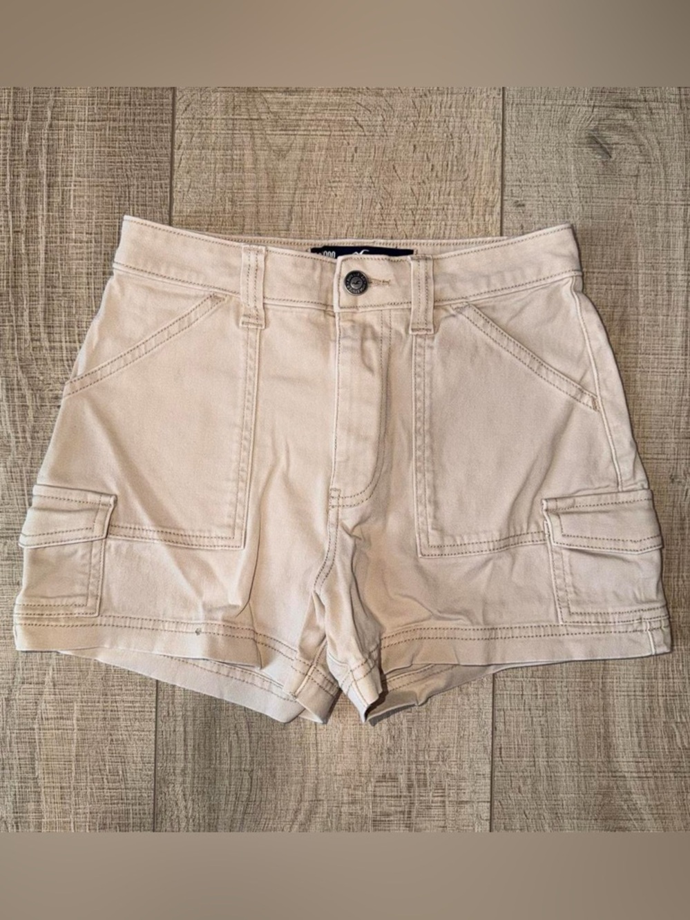 Hollister Tan Ultra High Rise Mom Shorts Size 00/000
